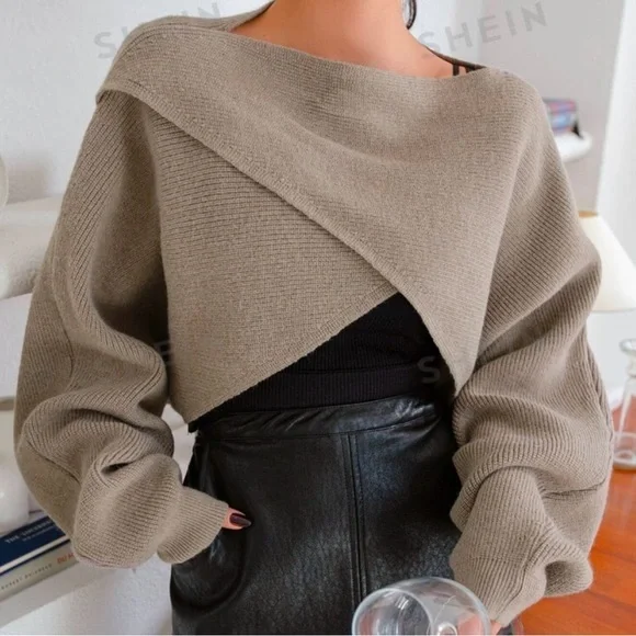 NWT DAZY Solid Criss Cross Crop Sweater,Long Sleeve Tops - Picture 1 of 4